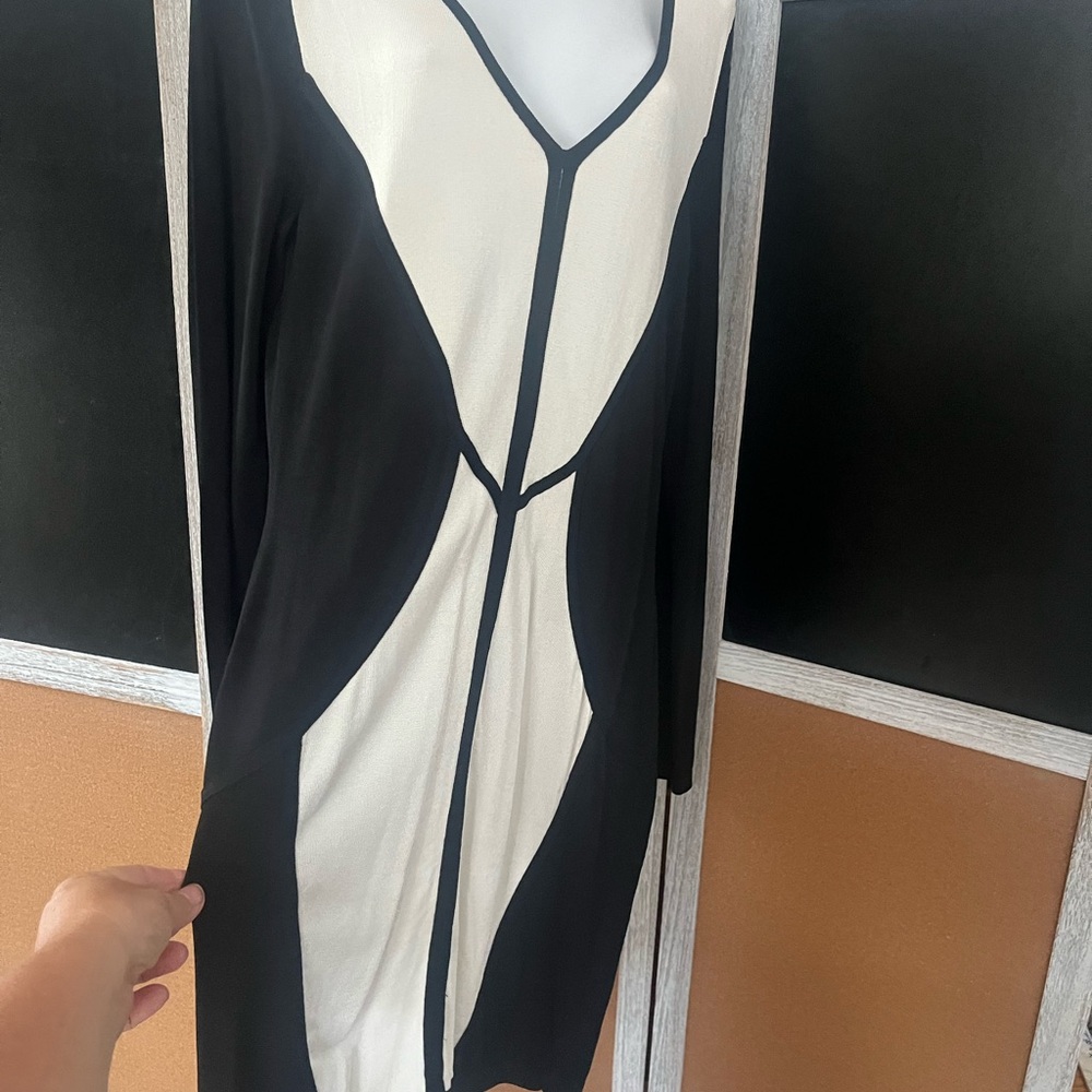 Victoria's Secret Elegant Cream and Black Light Knit Dress